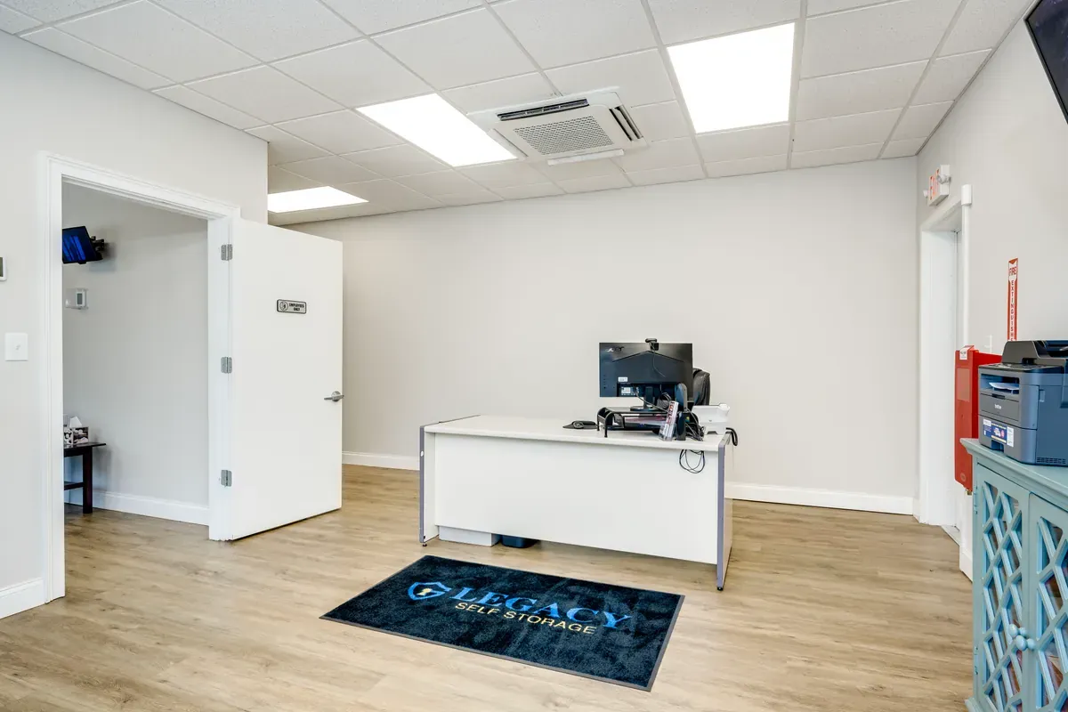 Legacy Self Storage Robinson -Interior Office