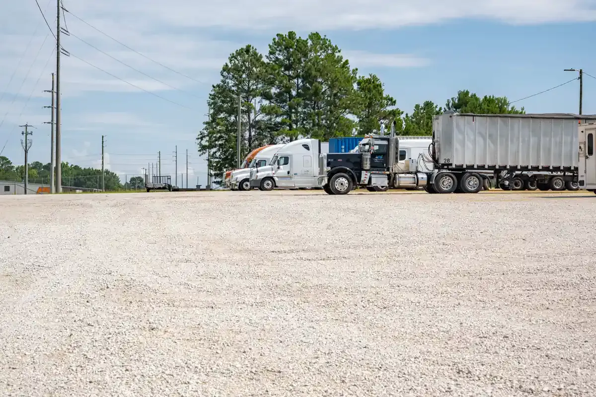 Legacy Self Storage Thomson GA - Truck Parking2
