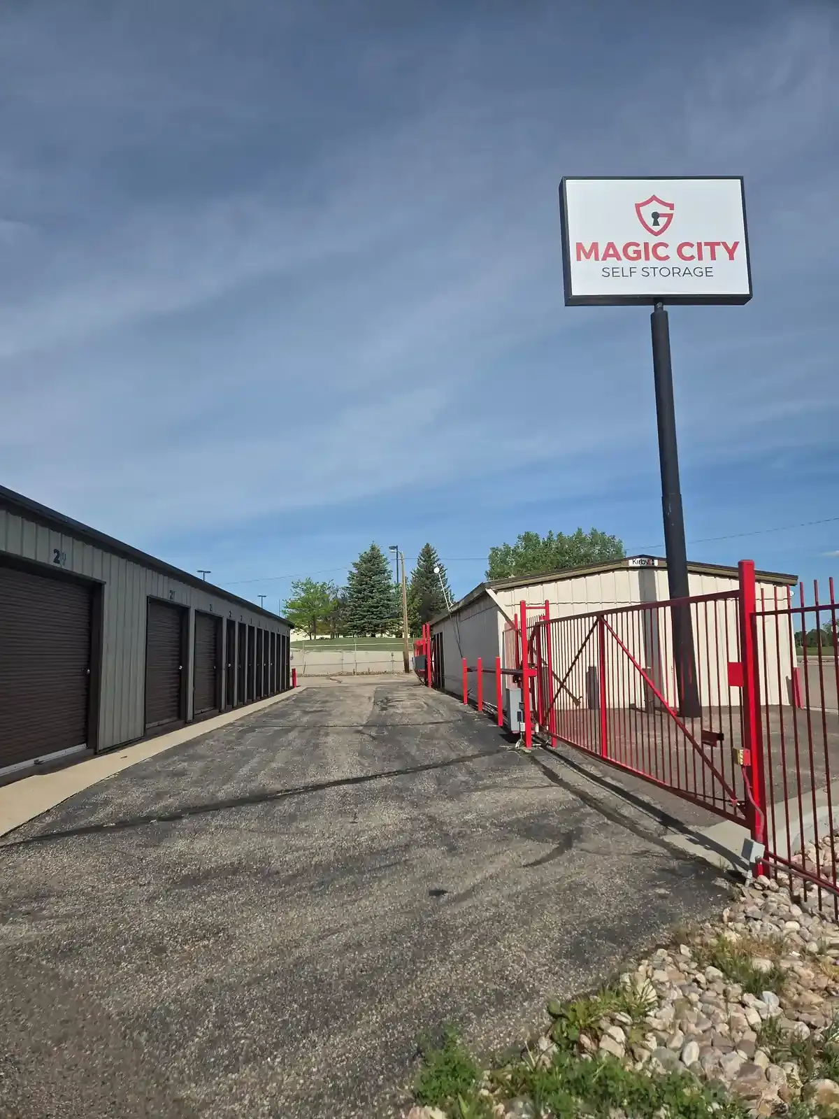 Magic City Self Storage - Dell Range, Cheyenne signage