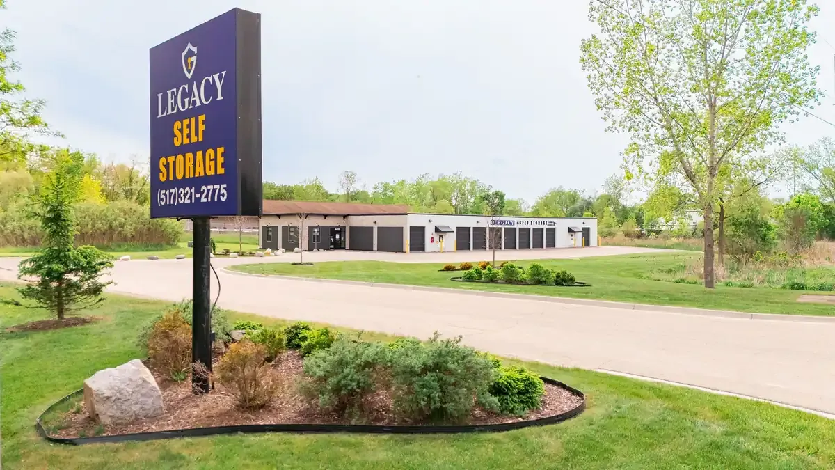 Legacy Self Storage Grand River entrance 
