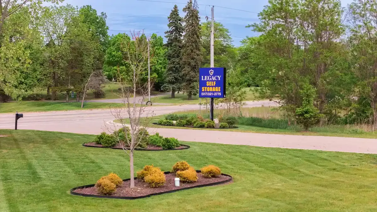 Legacy Self Storage Grand River front entrance 
