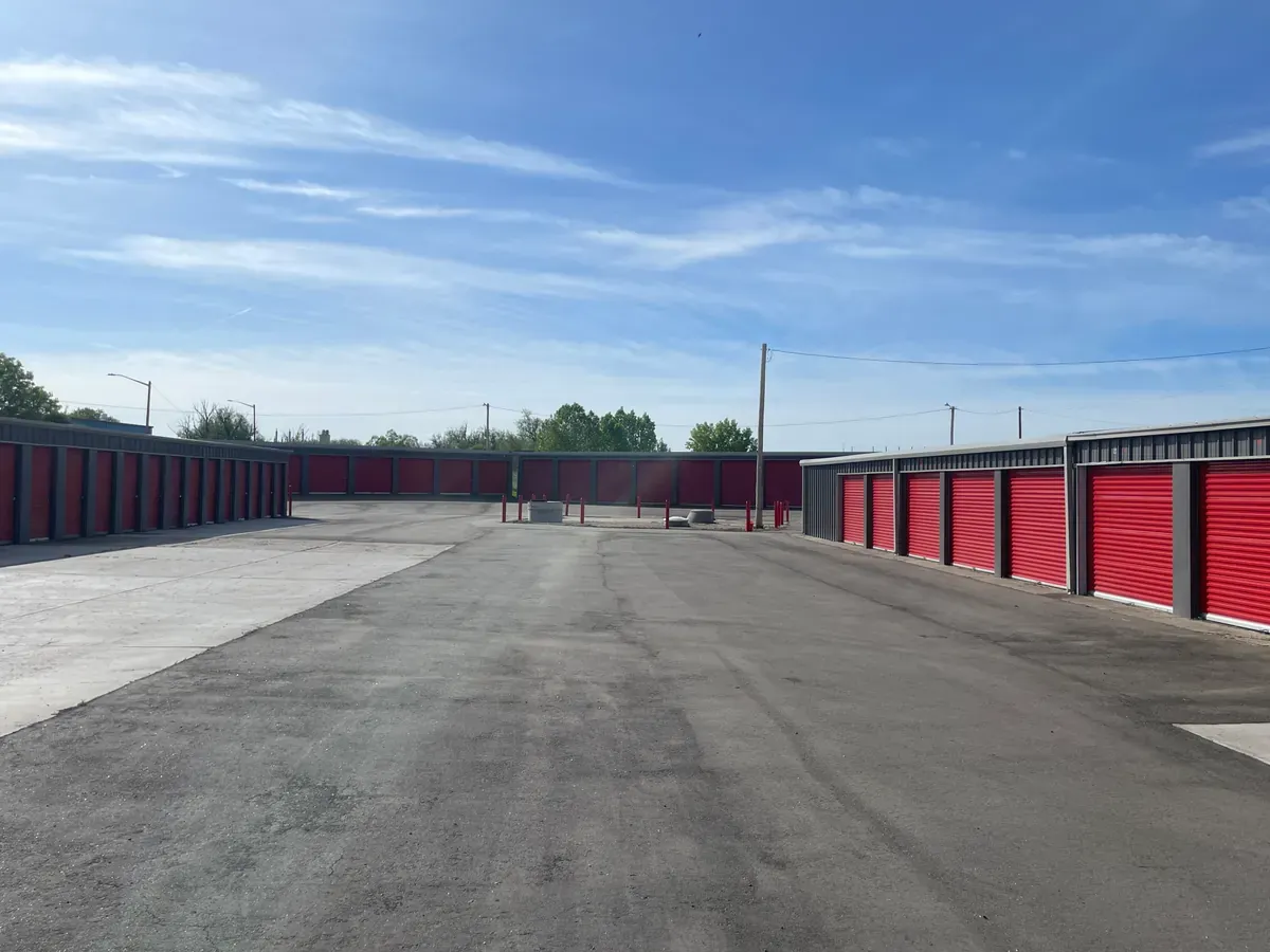 8518 - Magic City Self Storage - Missile Dr., Cheyenne outdoor units with drive up