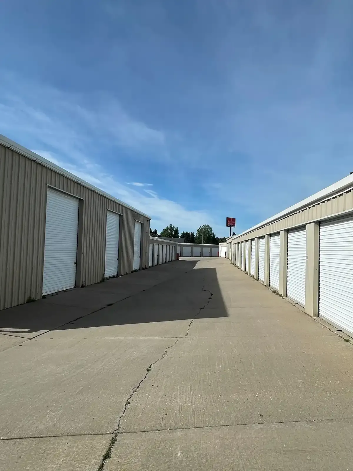 8517 - Magic City Self Storage - Hynds Blvd., Cheyenne outdoor units
