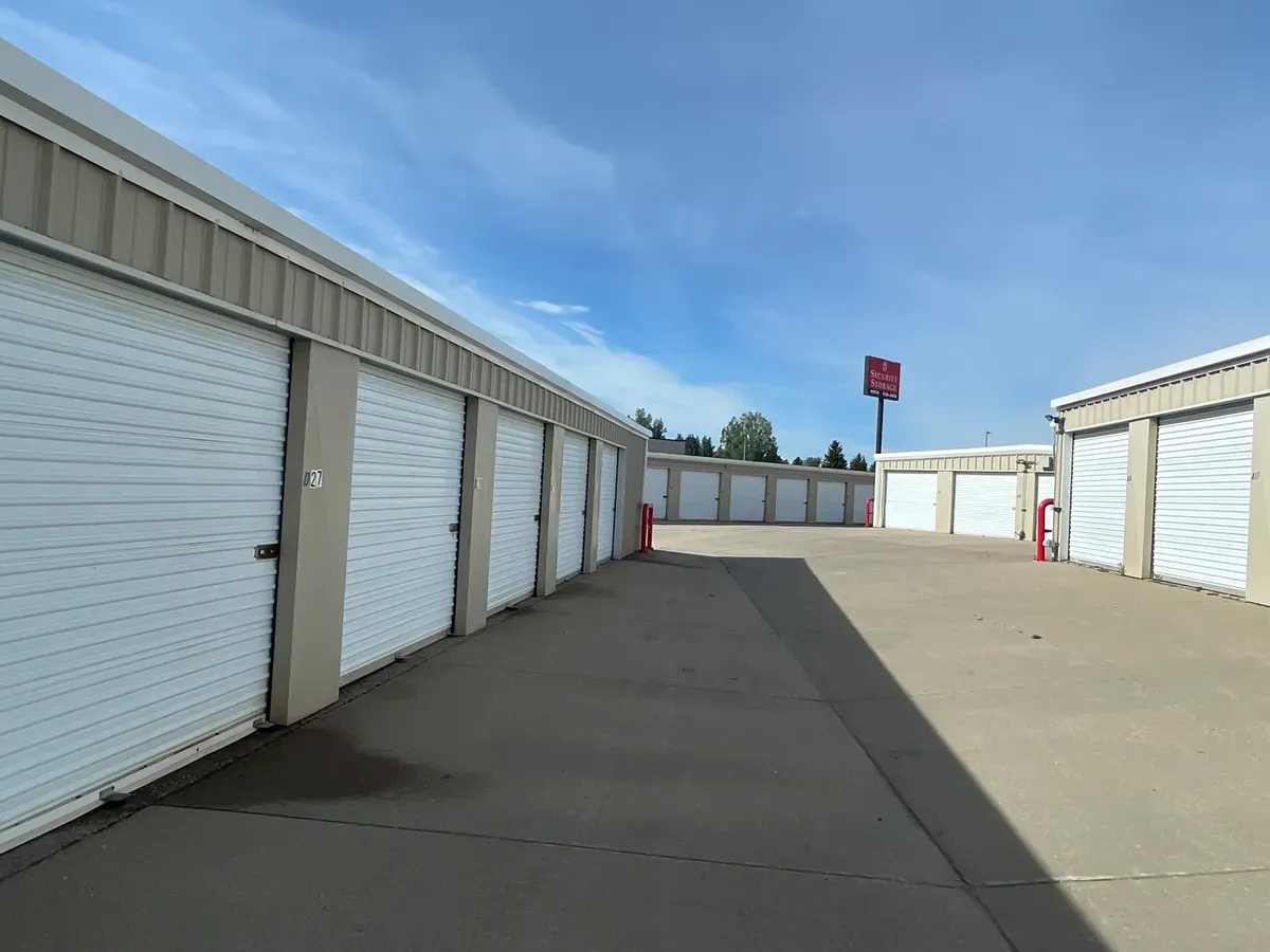 8517 - Magic City Self Storage - Hynds Blvd., Cheyenne outdoor units
