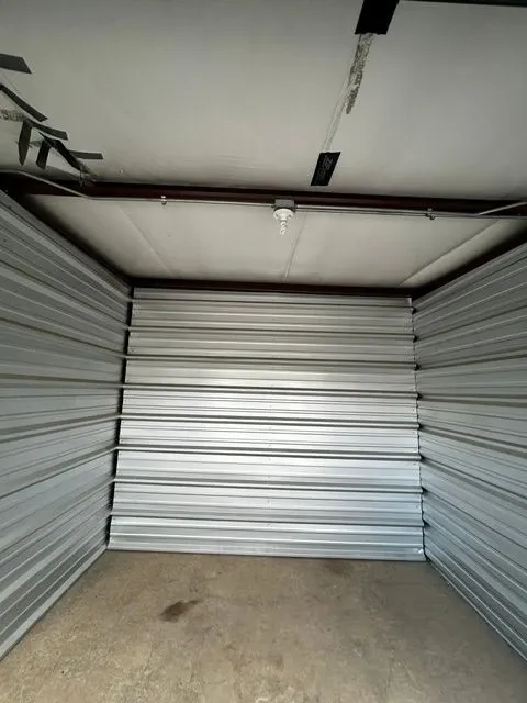 Silaom Springs inside a storage unit 