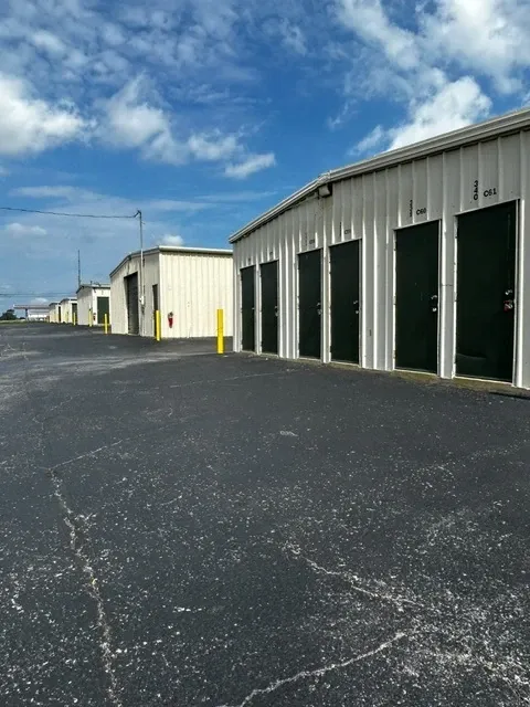 Kenwood Legacy Self Storage facility 